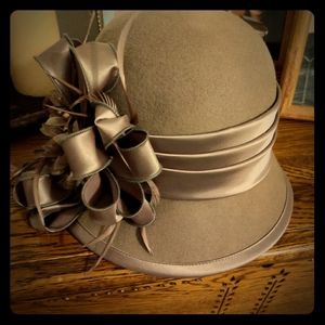 Ladies hat